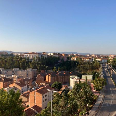 Teruelhome IV Atico Con Vistas Y Aparcamiento En El Centro 外观 照片